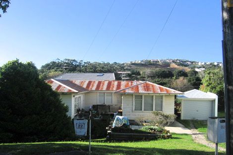 Photo of property in 20 Angell Street, Johnsonville, Wellington, 6037