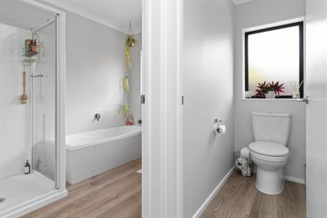 Photo of property in 5 Guildford Place, Rototuna North, Hamilton, 3210