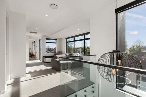 Photo of property in 122a Clyde Road, Ilam, Christchurch, 8041