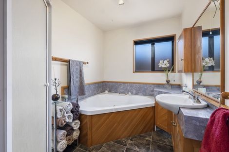 Photo of property in 11 Boundary Road, Alexandra, 9320