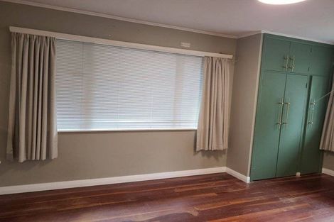 Photo of property in 66 Forest Lake Road, Forest Lake, Hamilton, 3200