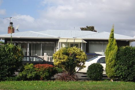 Photo of property in 63 Rathgar Road, Henderson, Auckland, 0610
