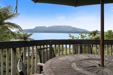 Photo of property in 47 Spencer Road, Lake Tarawera, Rotorua, 3076