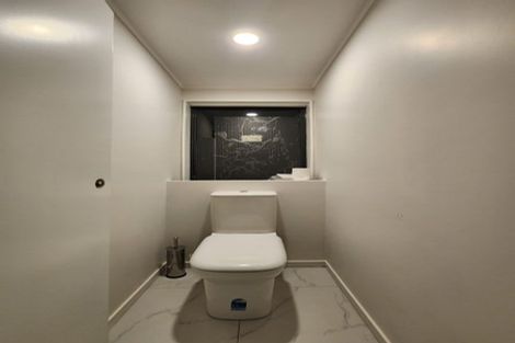 Photo of property in 49 Golfland Drive, Golflands, Auckland, 2013