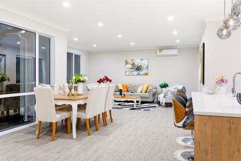 Photo of property in 89 Muriwai Road, Waimauku, 0812