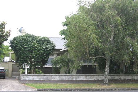 Photo of property in 77 Shackleton Road, Mount Eden, Auckland, 1024