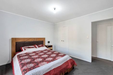 Photo of property in 1/130 Bruce Mclaren Road, Henderson, Auckland, 0612