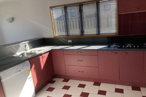 Photo of property in 12a Imran Terrace, Khandallah, Wellington, 6035