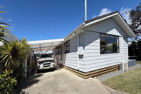 Photo of property in 25a Jeffares Place, Taradale, Napier, 4112