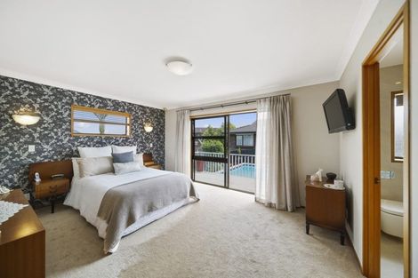 Photo of property in 26 Loloma Drive, Half Moon Bay, Auckland, 2012