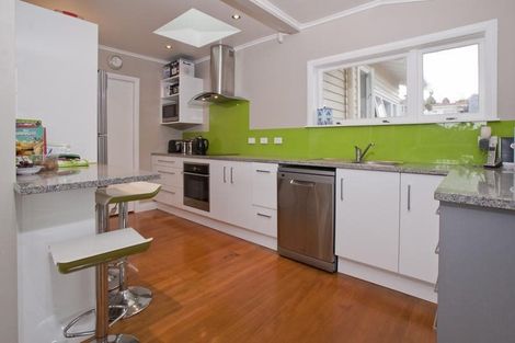 Photo of property in 36 Selwyn Road, Lynmore, Rotorua, 3010