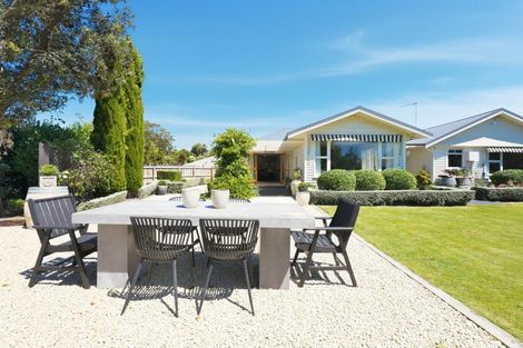 Photo of property in 2 Church Street, Amberley, 7410