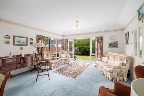 Photo of property in 2/8 Ilam Road, Upper Riccarton, Christchurch, 8041