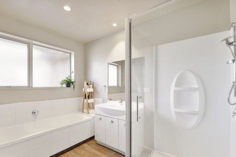 Photo of property in 6 Punga Lane, Parklands, Christchurch, 8083