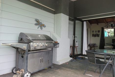 Photo of property in 244 Tinopai Road, Matakohe, 0593