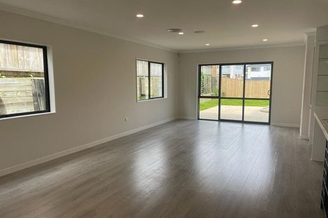 Photo of property in 7 Haku Road, Flat Bush, Auckland, 2019