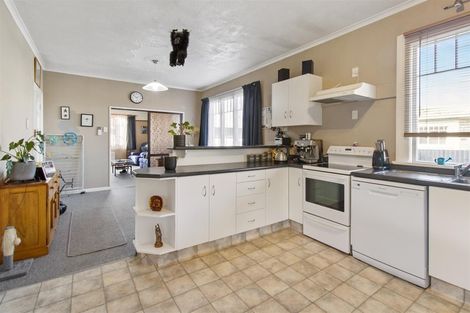 Photo of property in 69 High Street, Waimate, 7924