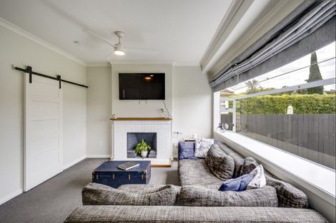 Photo of property in 401a Awatea Street, Akina, Hastings, 4122