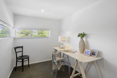 Photo of property in 74b Clyde Road, Ilam, Christchurch, 8041