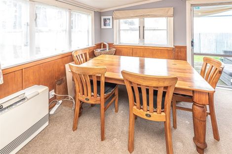 Photo of property in 10 Wembley Place, Whanganui East, Whanganui, 4500