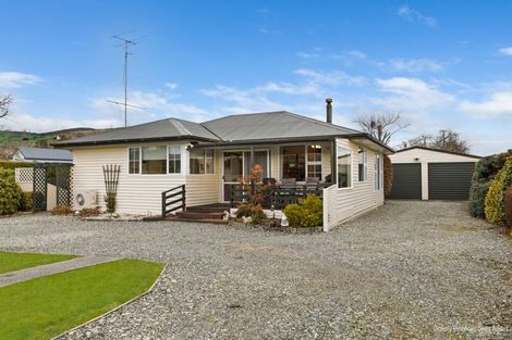 Photo of property in 50 Wylam Street, Waikaia, 9778