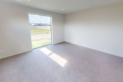 Photo of property in 16 Eleanor Lane, Casebrook, Christchurch, 8051