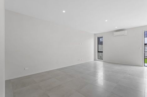 Photo of property in 105 Nganui Avenue, Takanini, Auckland, 2112