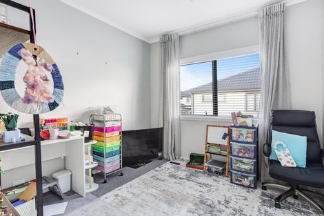 Photo of property in 115 Kopuru Road, Whenuapai, Auckland, 0618