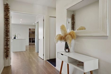 Photo of property in 11 Whitau Place, Marshland, Christchurch, 8083