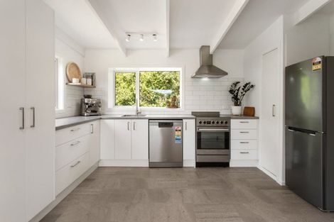 Photo of property in 33 Selwyn Avenue, Akaroa, 7520