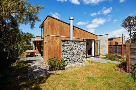 Photo of property in 1/1 Kersage Drive, Kaikoura Flat, Kaikoura, 7371