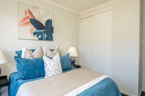 Photo of property in 5 Greta Banks Place, Wattle Downs, Auckland, 2103