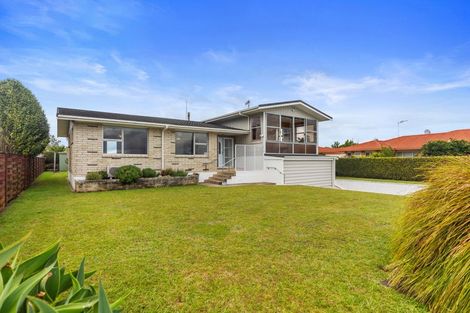 Photo of property in 351 Otumoetai Road, Otumoetai, Tauranga, 3110