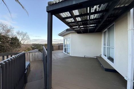 Photo of property in 13 Van Dyke Place, West Harbour, Auckland, 0618