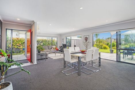 Photo of property in 28 Motukorure Parade, Cooks Beach, Whitianga, 3591