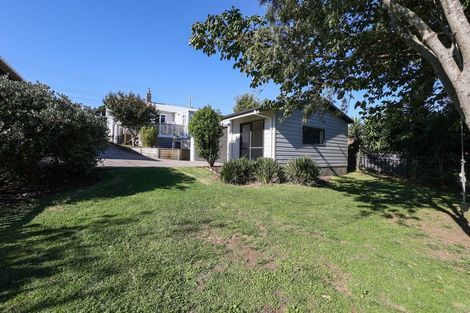 Photo of property in 69 Clemow Road, Fitzroy, New Plymouth, 4312