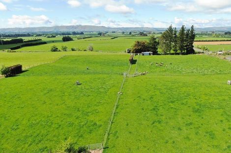 Photo of property in 68 Currie Road, Woodside, Outram, 9073