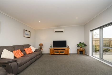 Photo of property in 48 Ward Street, Palmerston North, 4410
