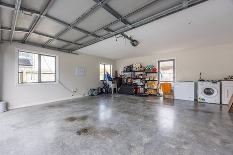 Photo of property in 61b Margan Avenue, New Lynn, Auckland, 0600
