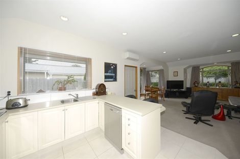 Photo of property in 3/252 Mairehau Road, Burwood, Christchurch, 8083