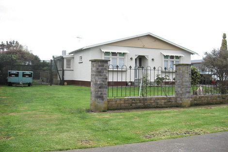 Photo of property in 16 Surrey Road, Springvale, Whanganui, 4501