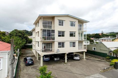 Photo of property in 4/26 Normanby Street, Newtown, Wellington, 6021
