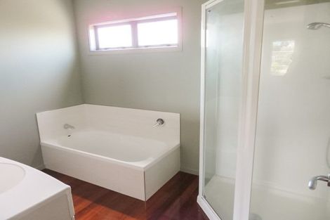 Photo of property in 27a Hawtrey Terrace, Churton Park, Wellington, 6037