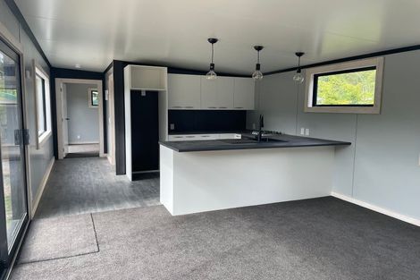 Photo of property in 3 Robinson Avenue, Holdens Bay, Rotorua, 3010