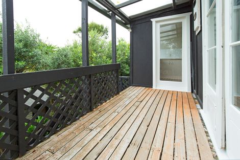 Photo of property in 11 Kauri Road, Stanmore Bay, Whangaparaoa, 0932