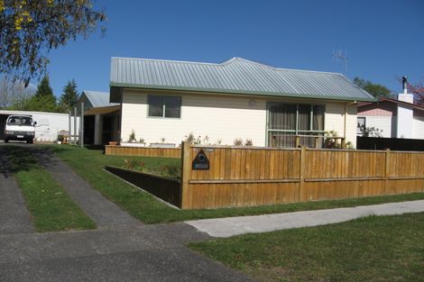 Photo of property in 36 Rangipoia Place, Turangi, 3334