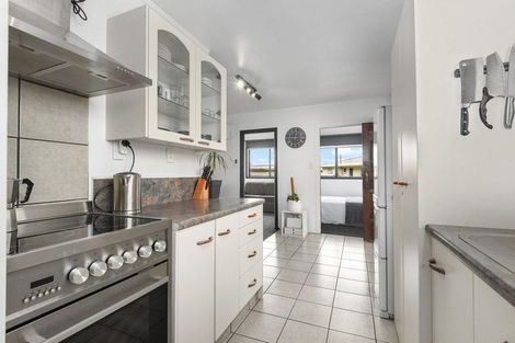 Photo of property in 37 Kea Street, Selwyn Heights, Rotorua, 3015