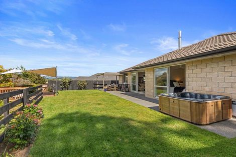 Photo of property in 10 Carex Close, Pyes Pa, Tauranga, 3112