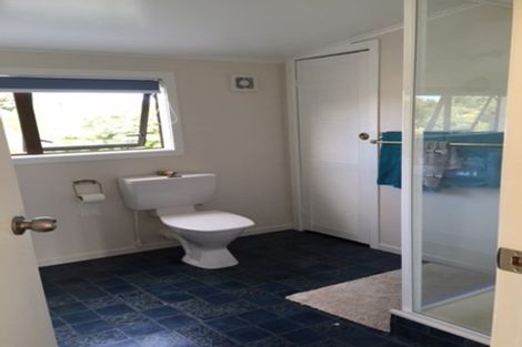 Photo of property in 28 Forest Road, Raumati South, Paraparaumu, 5032