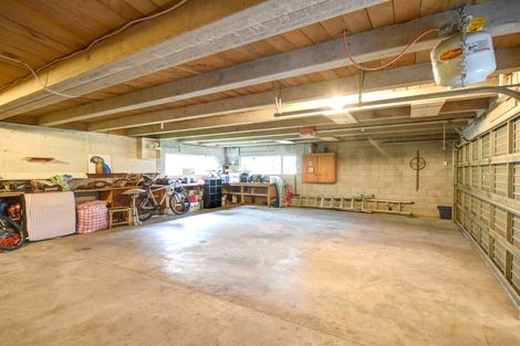 Photo of property in 81 Kinmont Crescent, Kinmont Park, Mosgiel, 9024